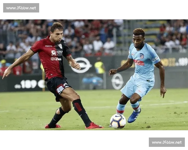 意甲官方版发布全新功能提升球迷体验全程跟踪赛事数据分析